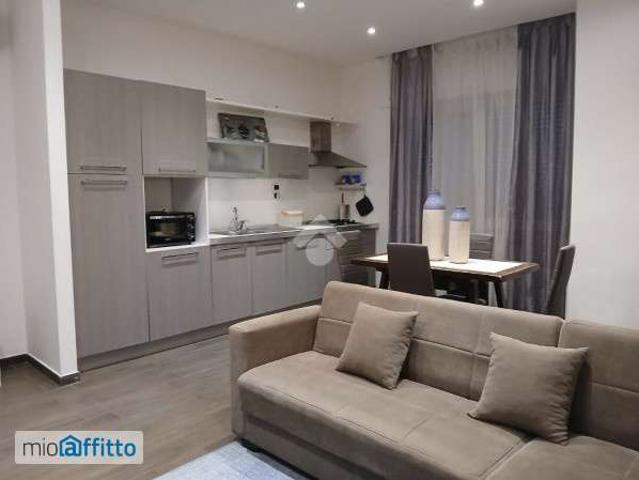 Appartamento arredato Arenella