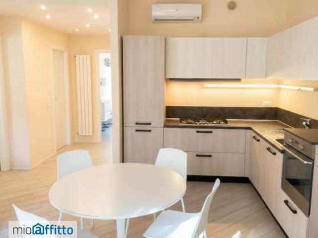 Appartamento arredato Bocconi, c.so italia, ticinese