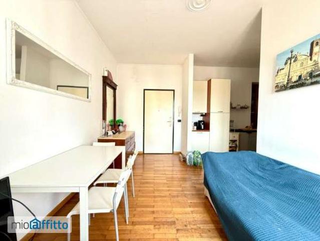 Appartamento arredato Bocconi, c.so italia, ticinese