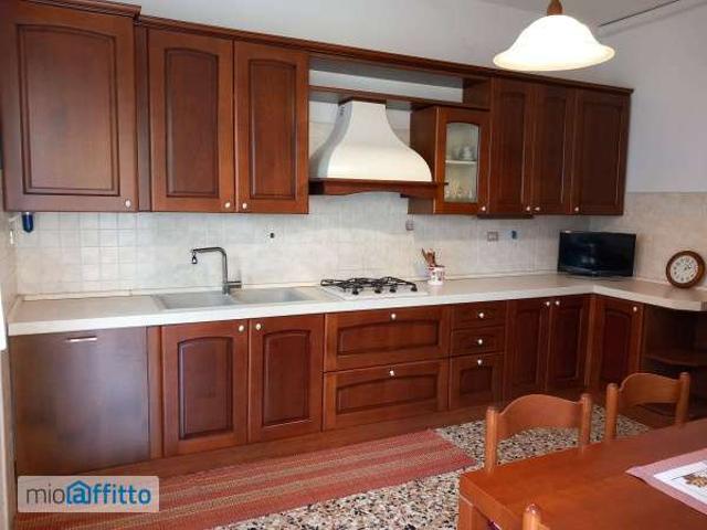 Appartamento arredato Borgo roma, golosine, santa lucia