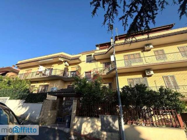 Appartamento arredato Borghesiana, finocchio, tor bella monaca, torre angela