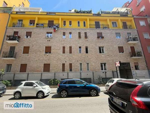 Appartamento arredato Garibaldi, isola, maciachini, monumentale