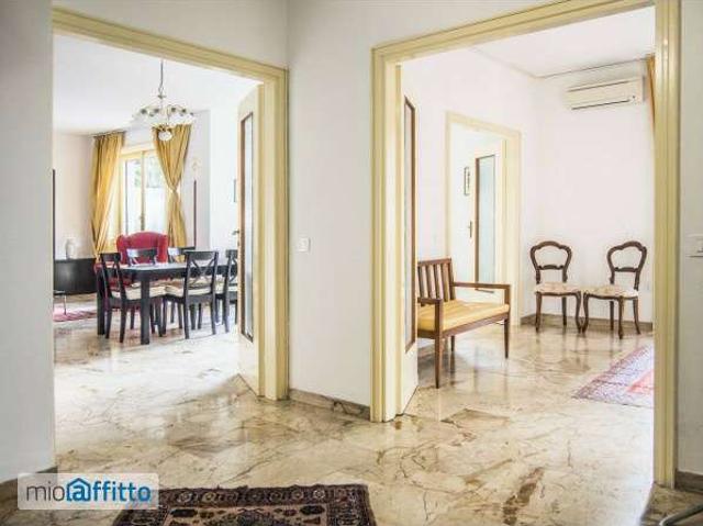 Appartamento arredato De angeli, vercelli, washinghton