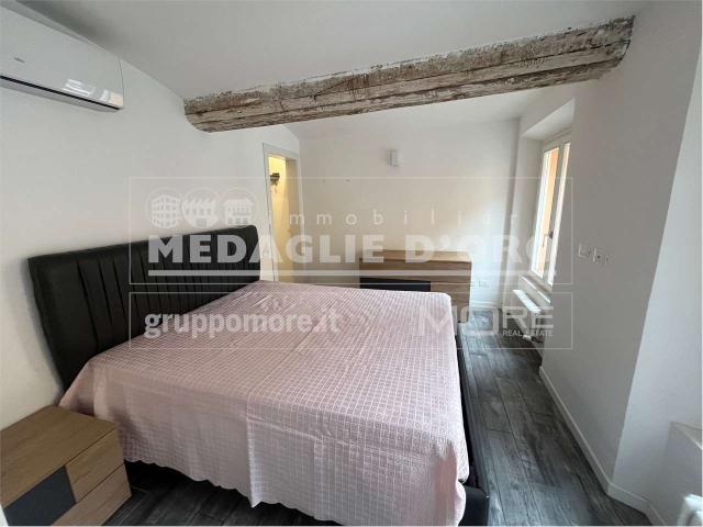 APPARTAMENTO ARREDATO DUE CAMERE E DUE BAGNI