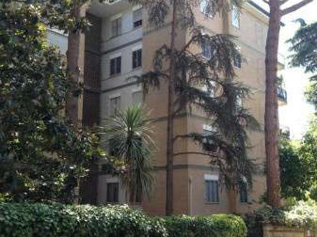 Appartamento arredato Eur, laurentino, checchignola, montagnola, fonte meravigliosa