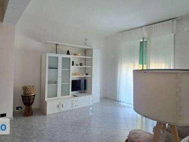 Appartamento arredato Fabricotti, stazione
