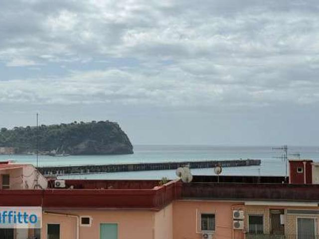 Appartamento arredato Fuorigrotta