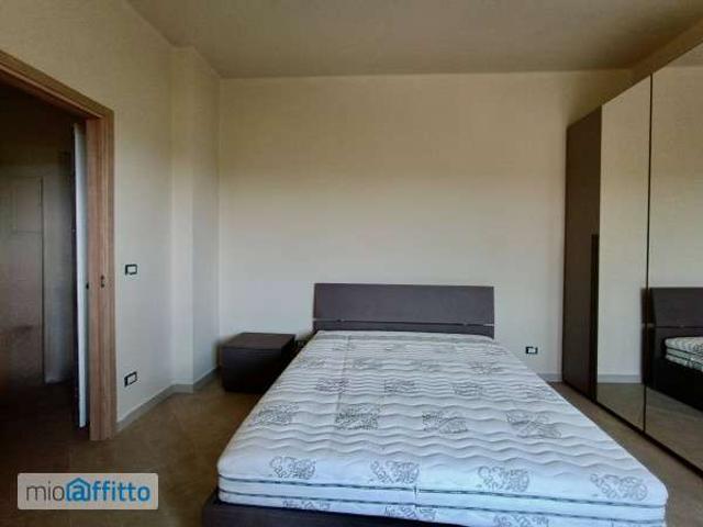 Appartamento arredato Mirafiori nord