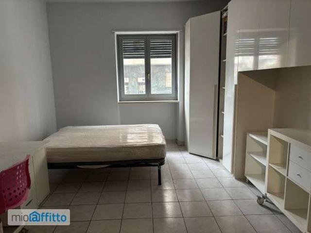 Appartamento arredato Mirafiori nord