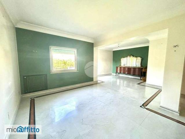 Appartamento arredato Napoli