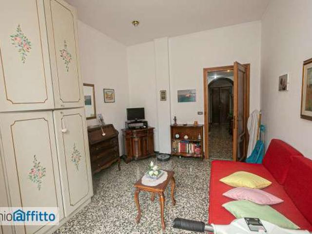 Appartamento arredato Nervi quinto al mare