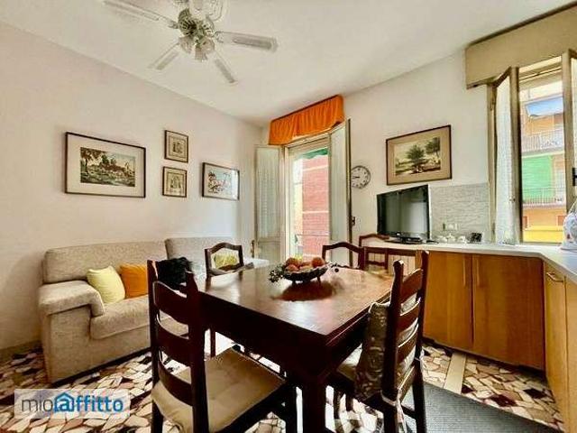 Appartamento arredato Saffi