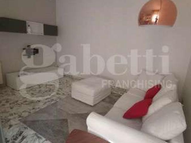 Appartamento arredato Saffi