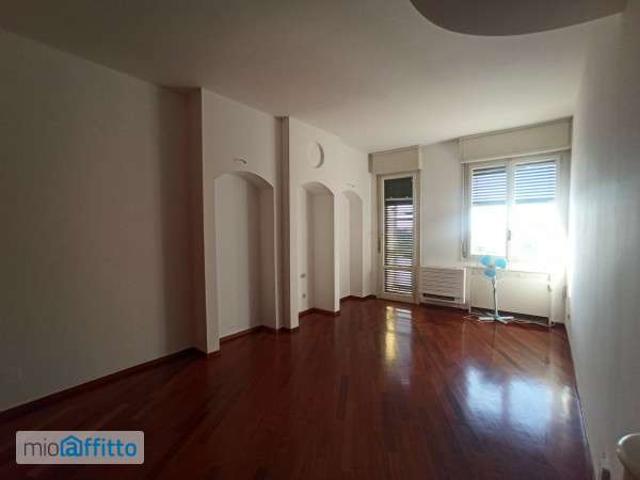 Appartamento arredato Saffi