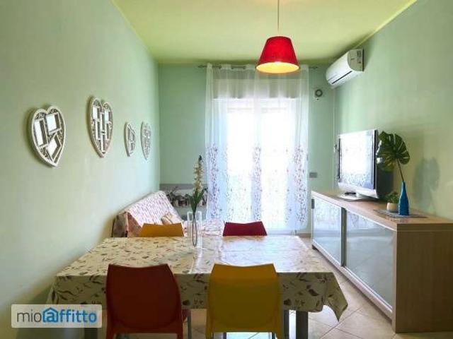 Appartamento arredato Salvo marina