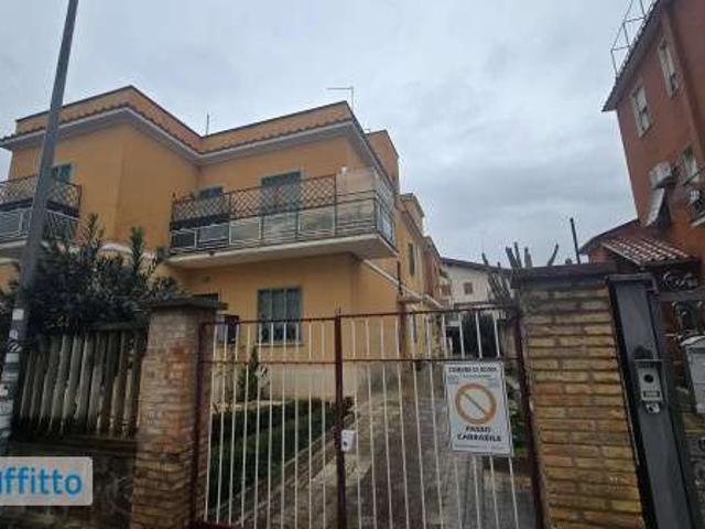 Appartamento arredato San basilio, ponte mammolo