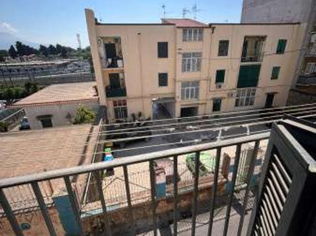 Appartamento arredato Secondigliano