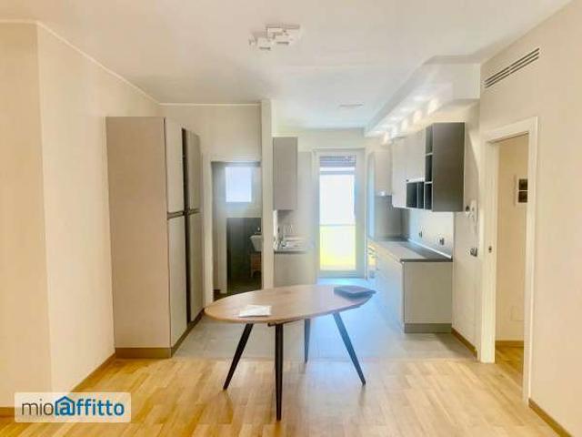 Appartamento arredato P.ta genova, romolo, solari