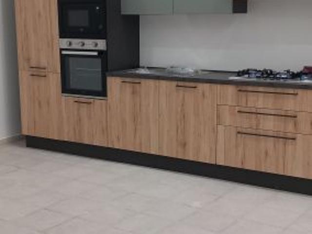 Appartamento ARREDATO P.TERRA. V.M.dei Martiri
