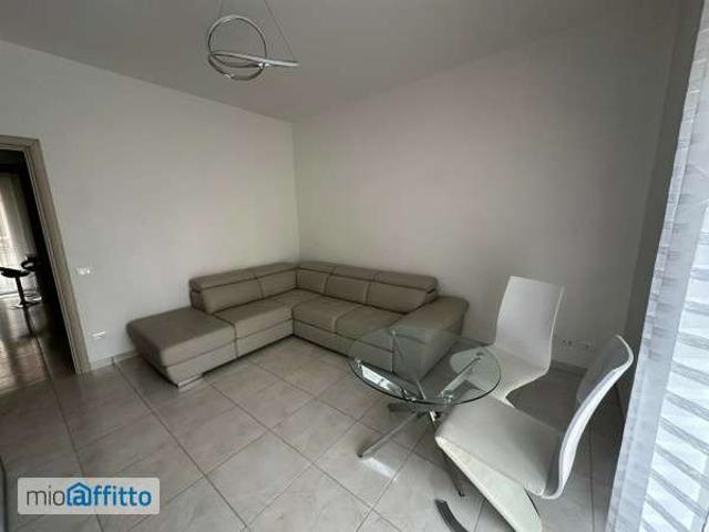 Appartamento arredato Pindemonte, valdonega
