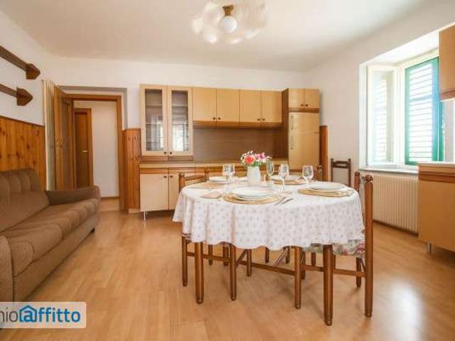 Appartamento arredato Piscine