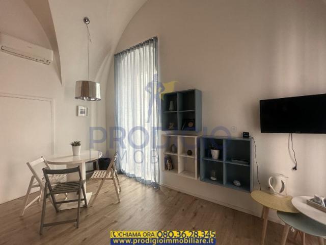 Appartamento arredato primo piano in locazione a Ruvo