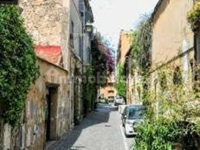 Appartamento arredato Trastevere, aventino, testaccio