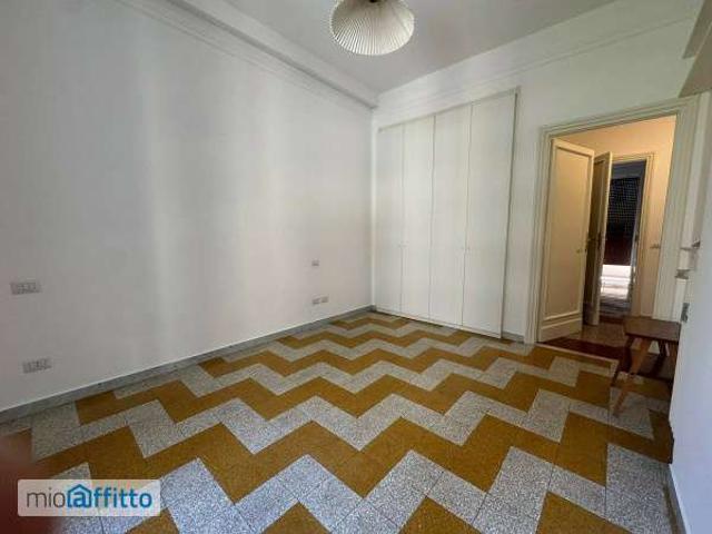 Appartamento arredato Trieste, salario