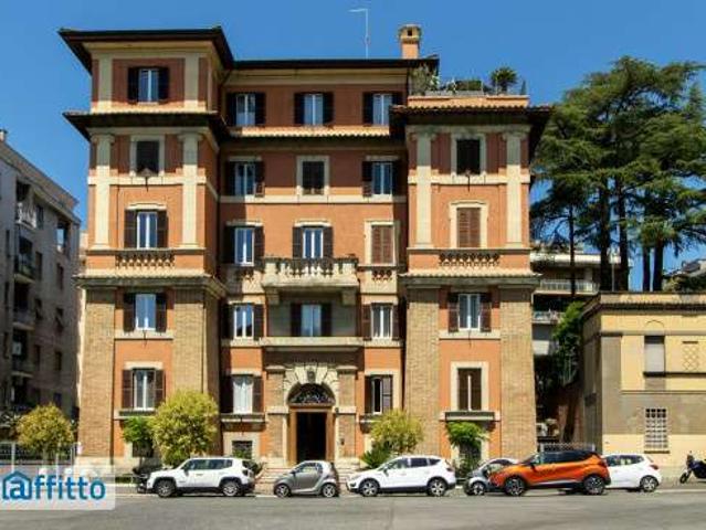 Appartamento arredato Trieste, salario