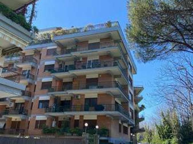 Appartamento arredato Trieste, salario