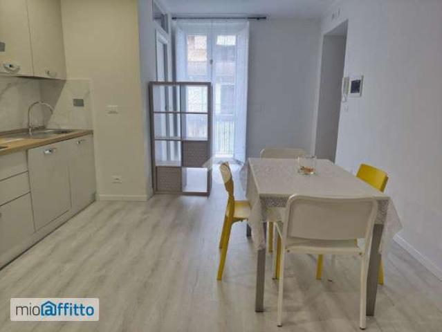 Appartamento arredato Vanchiglia