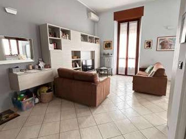 Appartamento arredato Vanchiglia