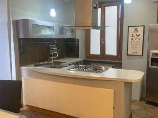 Appartamento arredato Vanchiglia