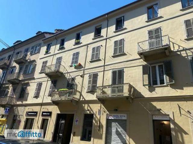 Appartamento arredato Vanchiglia