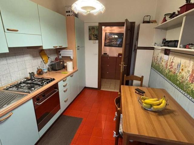 Appartamento arredato via Mischi