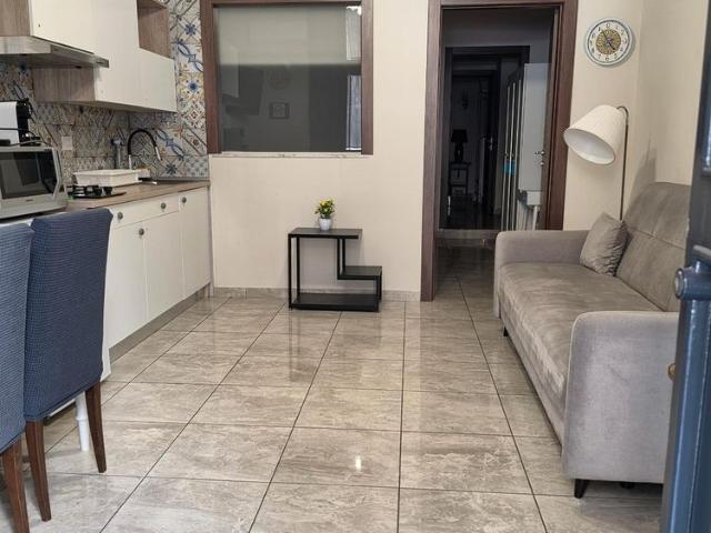 Appartamento arredato via Carmelitani Catania