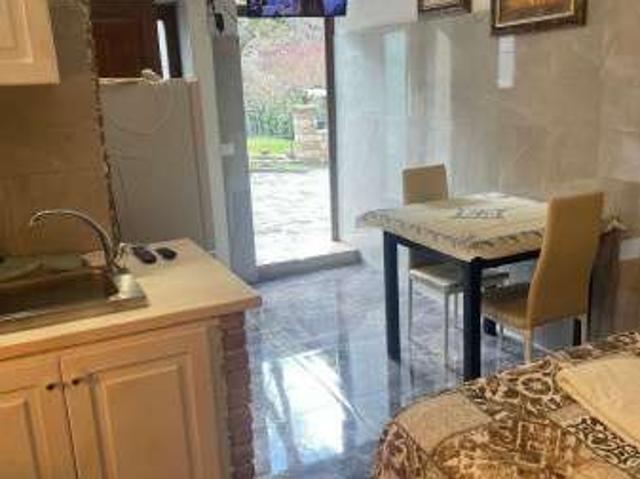 Appartamento arredata con piscina Piobbico