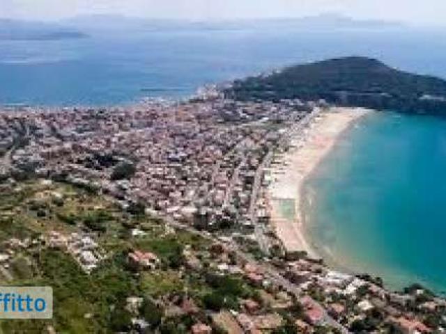 Appartamento arredata con terrazzo Gaeta