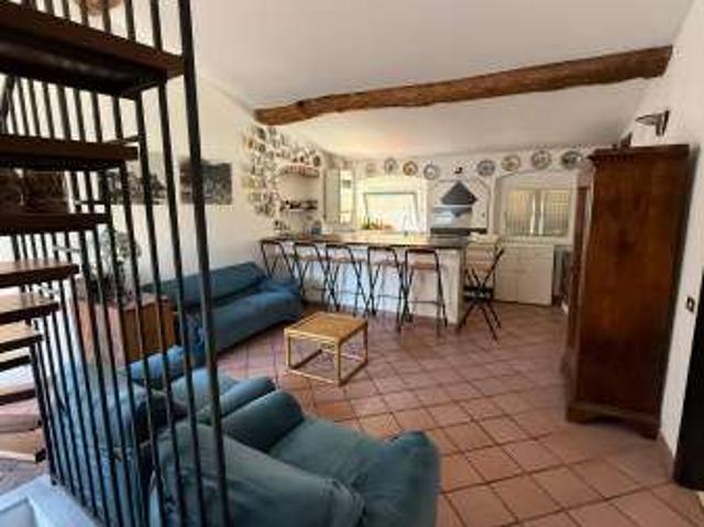 Appartamento arredata con terrazzo Lerici paese