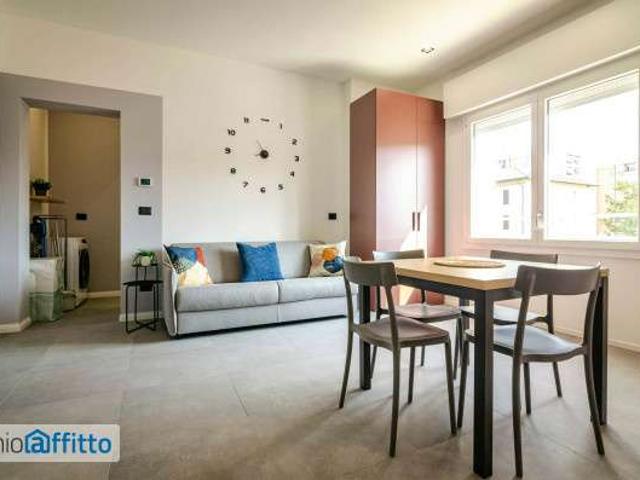 Appartamento arredata con terrazzo Saffi