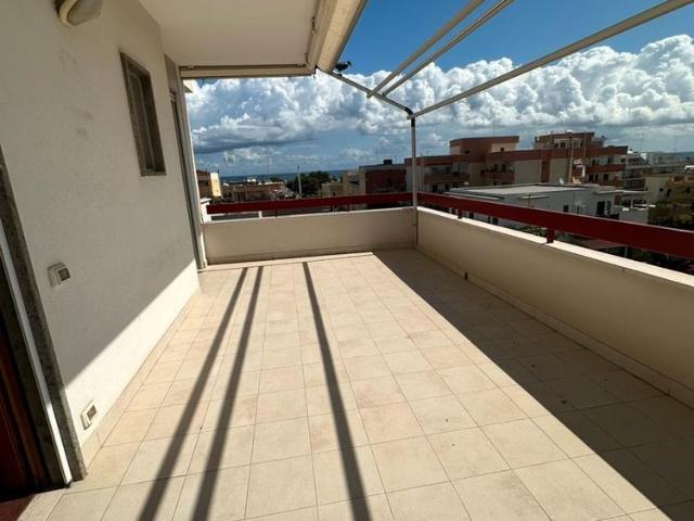 Appartamento attico a Santo Spirito in via G.Lembo