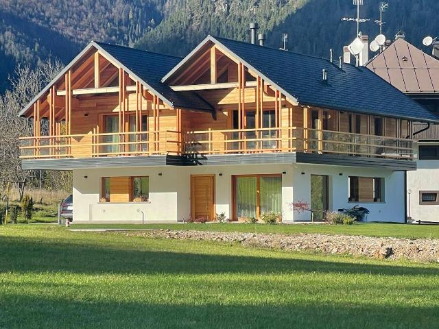 Appartamento bicamere in affitto a Tarvisio, Camporosso