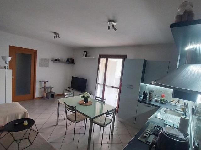 Appartamento bilocale con giardino privato lumin