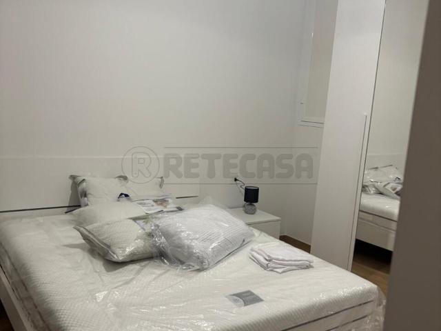 Appartamento Bilocale a ZONA CARMINE, Salerno