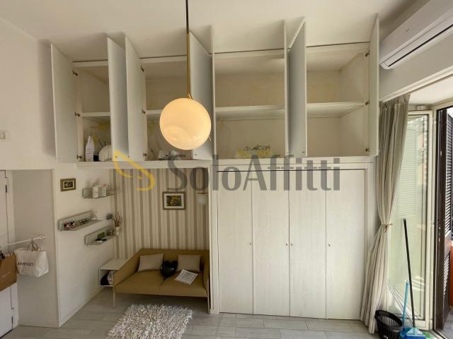 Appartamento Bilocale a Centro San Giuseppe, Napoli