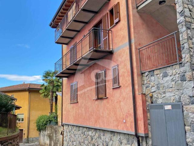 Appartamento Bilocale a Laveno Mombello