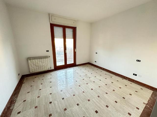 Appartamento Bilocale a Marina Di Carrara, Carrara