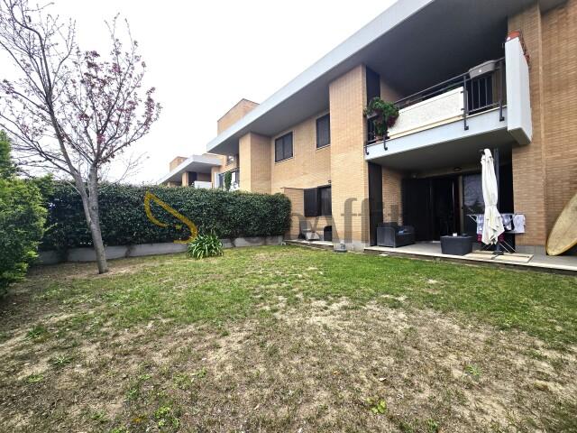 Appartamento BILOCALE in affitto a Montegiove Rm