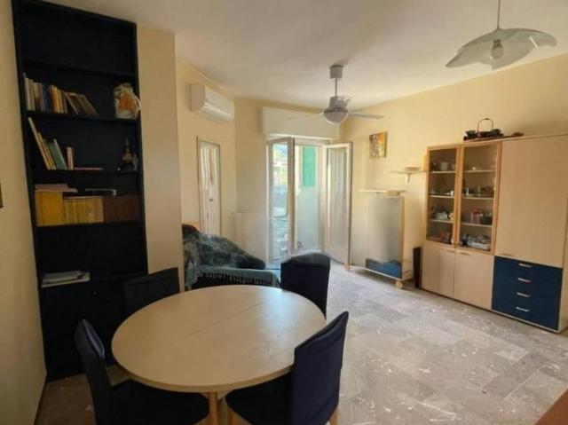 Appartamento BILOCALE in affitto a Bordighera Im