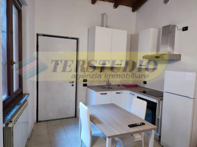 Appartamento BILOCALE in affitto a Carvico Bg